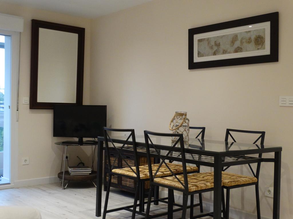 La Casa Del Marino Apartment Aviles Ruang foto